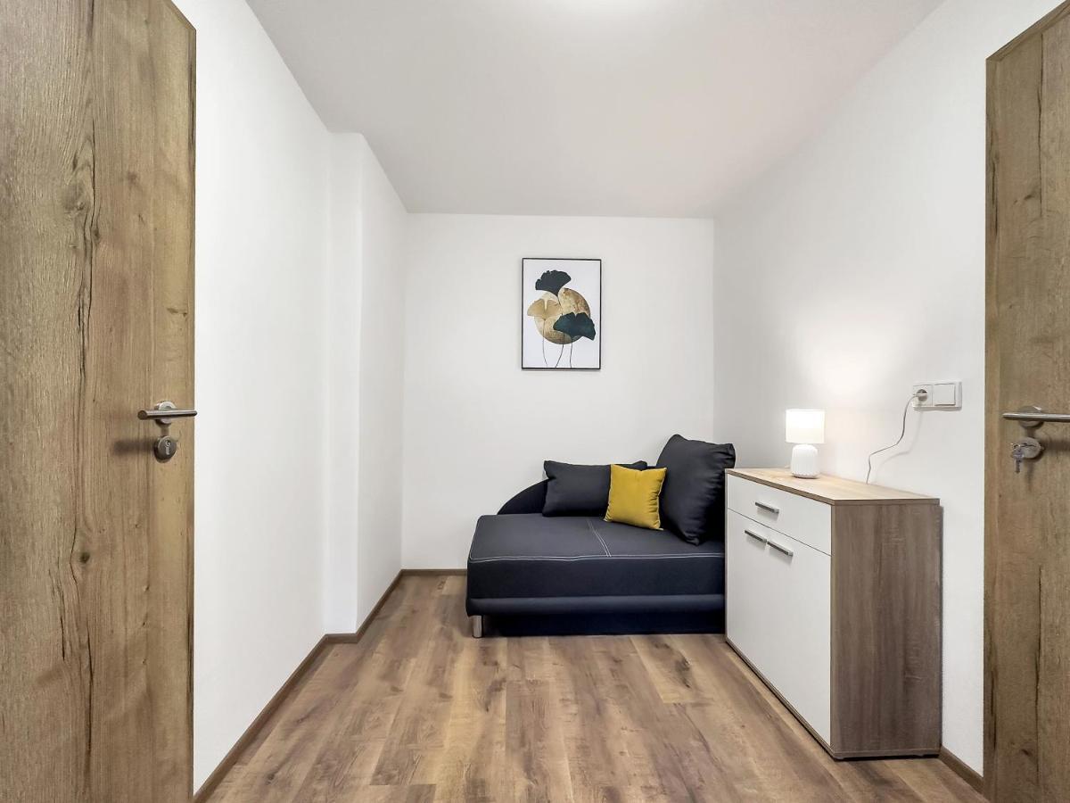 Apartment Katrin 2 Карлові Вари Екстер'єр фото